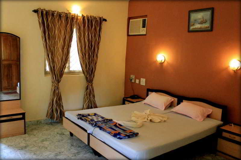 Dona Julia Beach Resort 卡兰古特 外观 照片