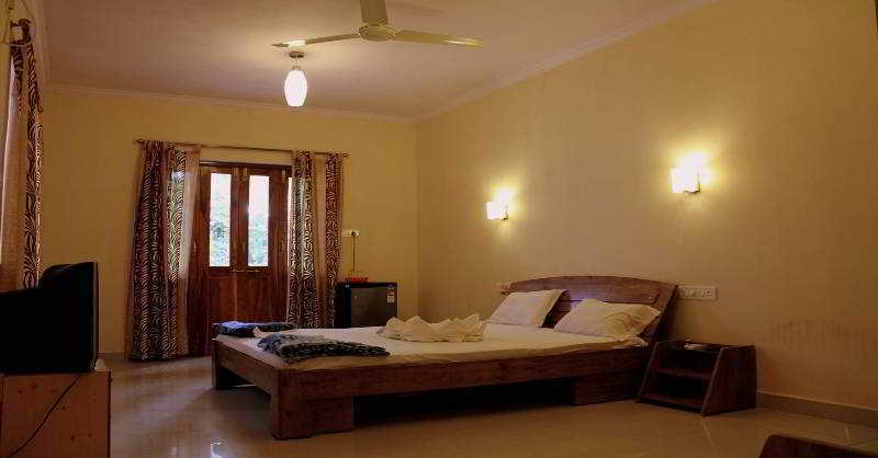 Dona Julia Beach Resort 卡兰古特 外观 照片