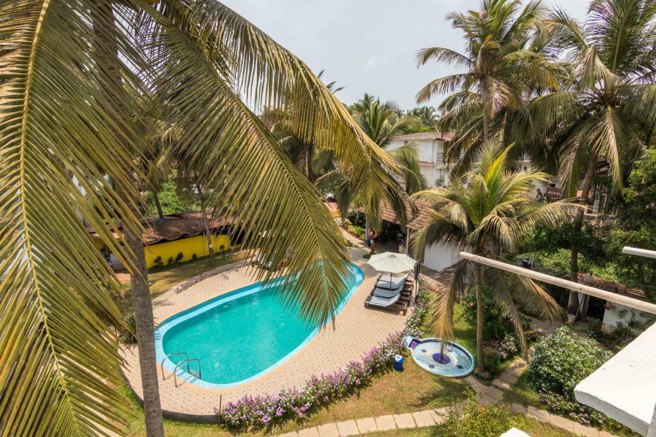 Dona Julia Beach Resort 卡兰古特 外观 照片