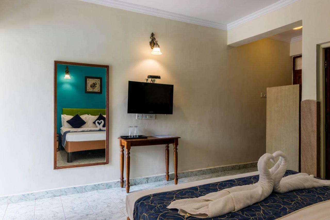 Dona Julia Beach Resort 卡兰古特 外观 照片